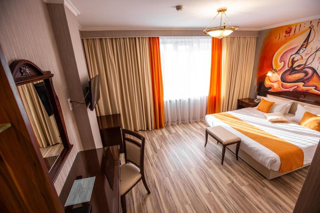 Hotel G Empire à Astana Extérieur photo
