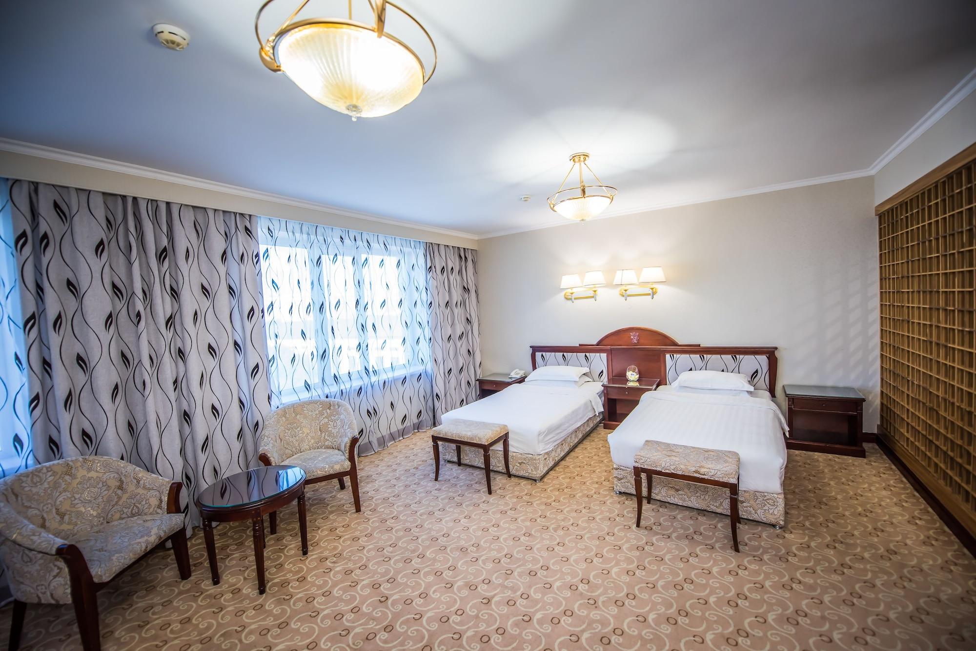 Hotel G Empire à Astana Extérieur photo
