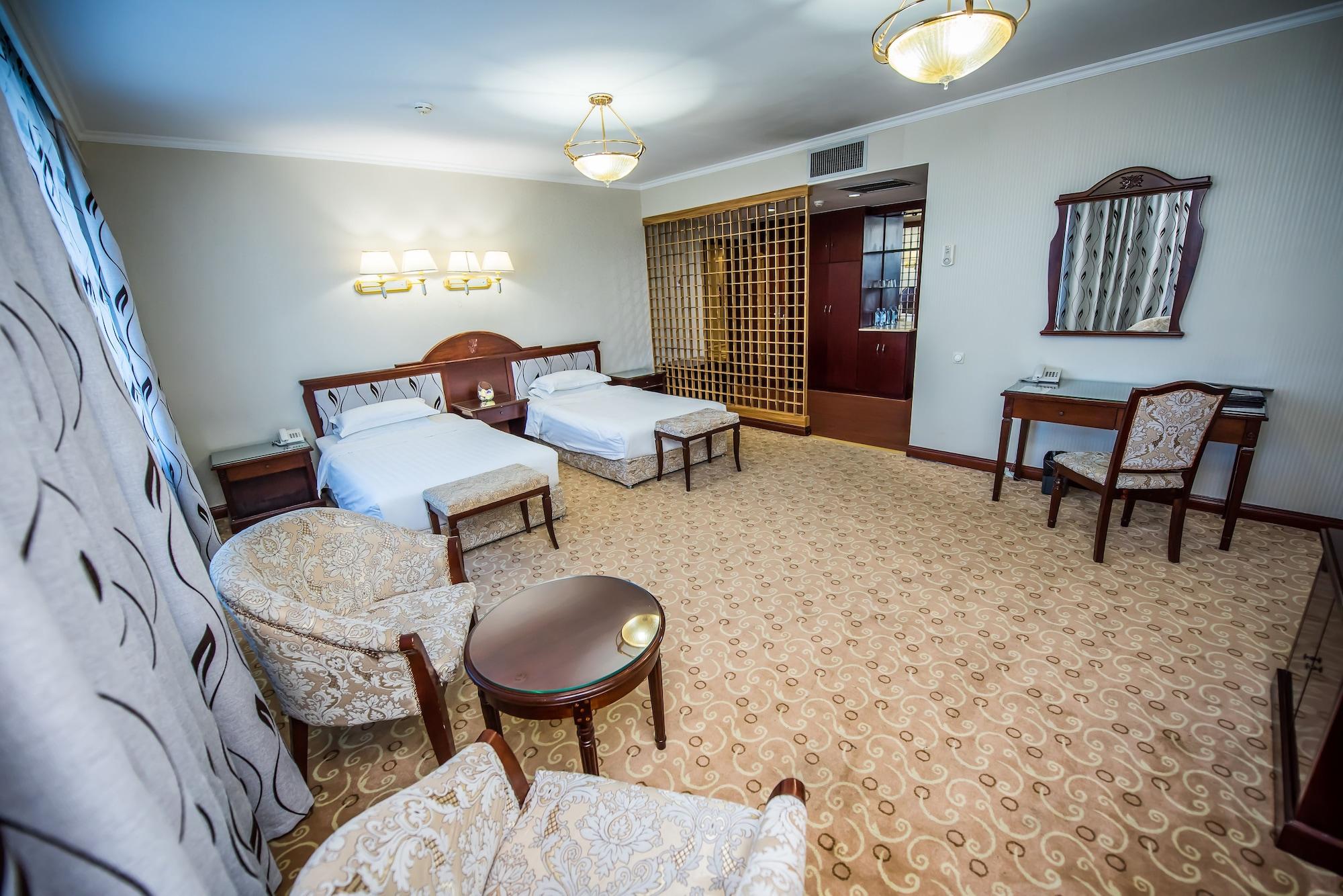 Hotel G Empire à Astana Extérieur photo